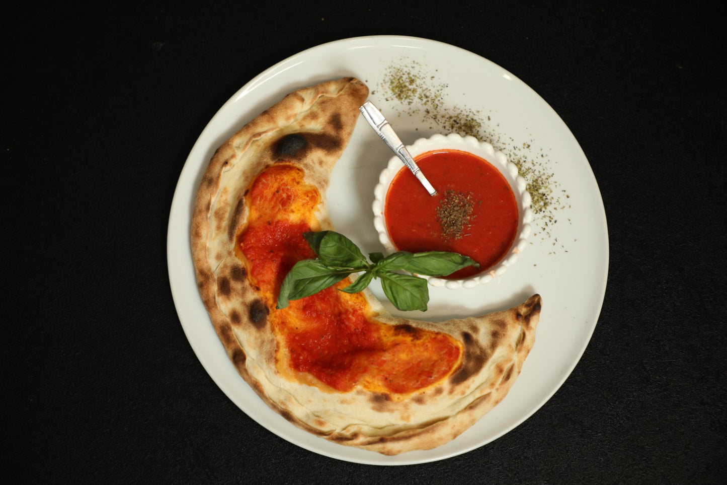 PIZZA CALZONE