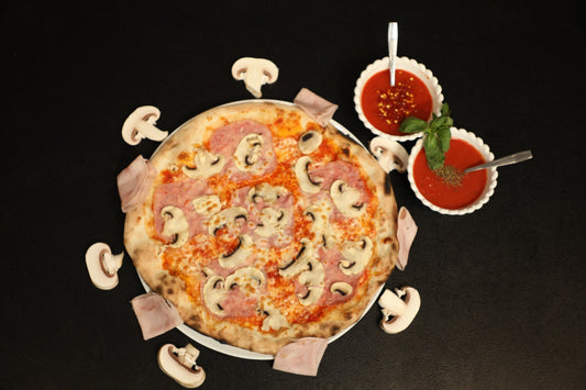 PIZZA PROSCIUTTO E FUNGHI